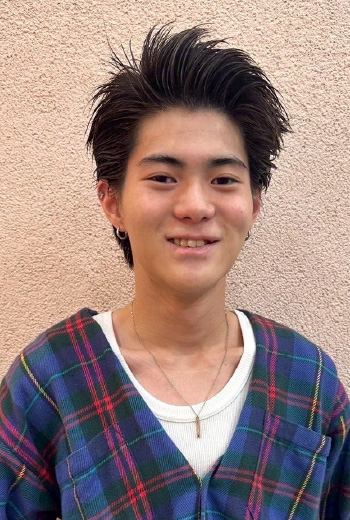 スタッフ紹介