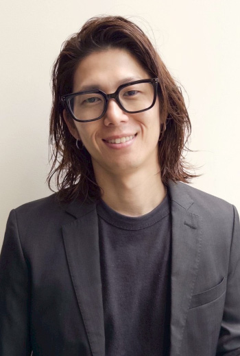 スタッフ紹介